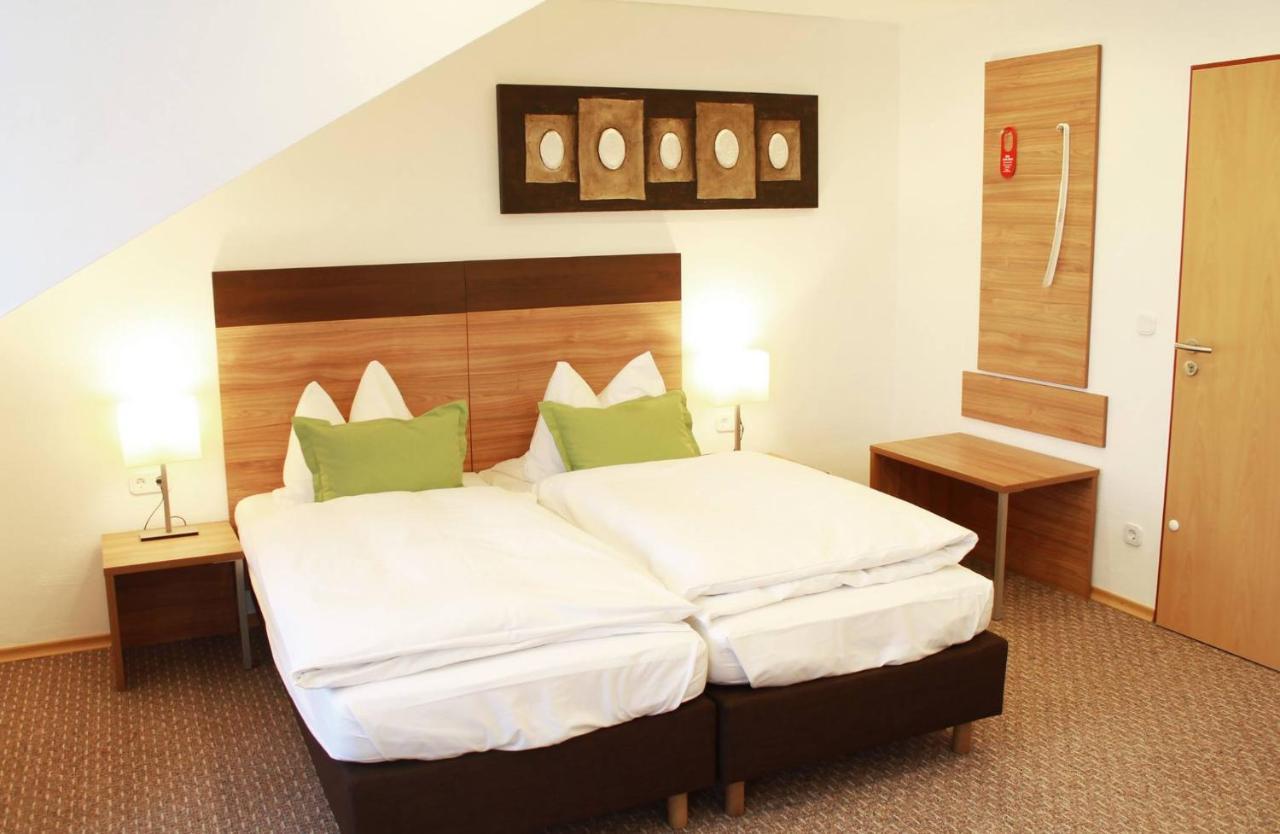 Hotel Hecht Garni Ingolstadt Ngoại thất bức ảnh